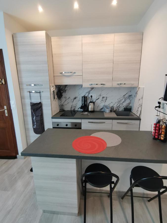 Coquet 2 Pieces Entierement Renove Et Climatise Cannes Exterior foto