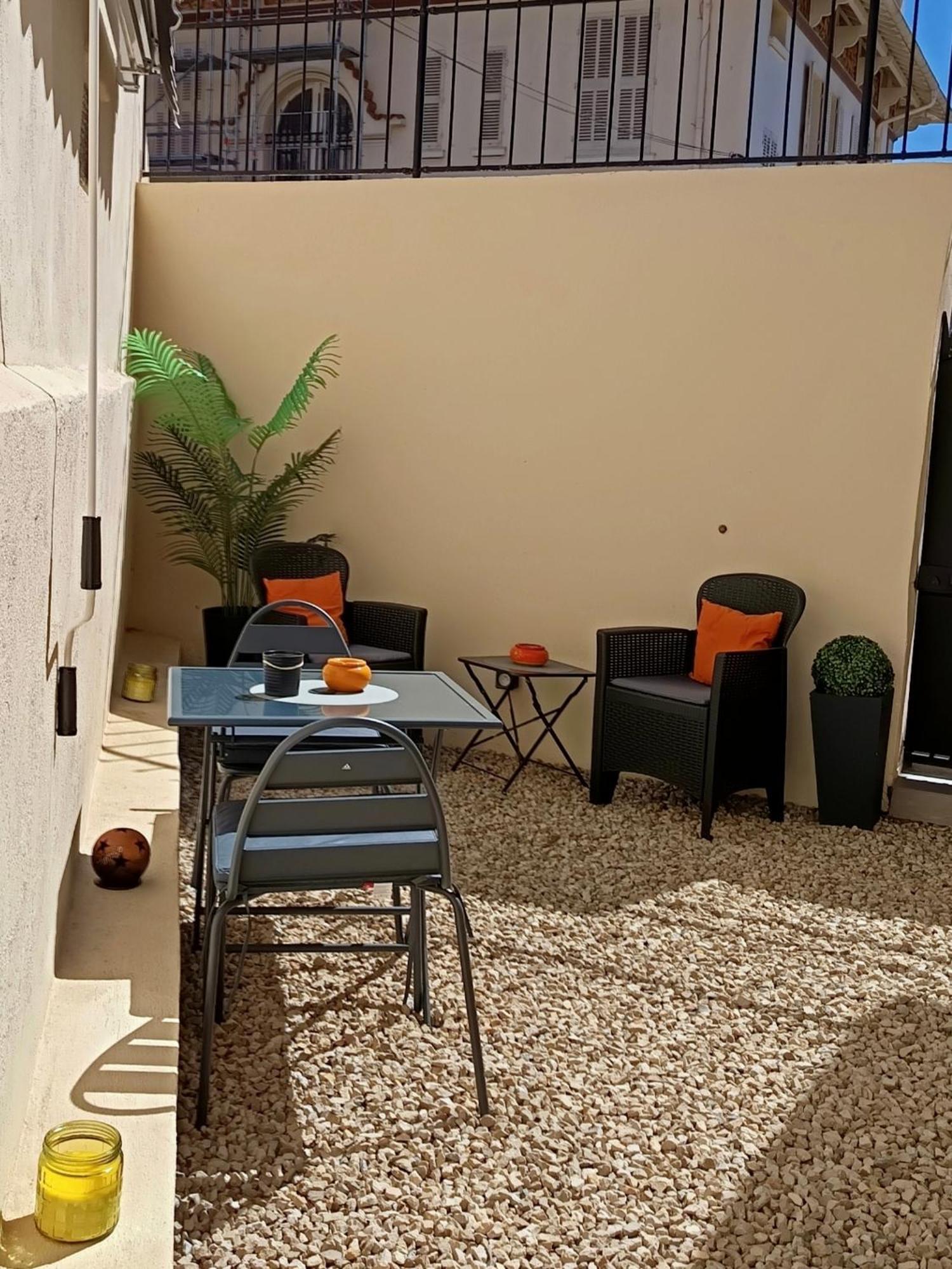 Coquet 2 Pieces Entierement Renove Et Climatise Cannes Exterior foto